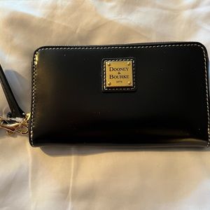 Dooney and Bourke wristlet Brand New !